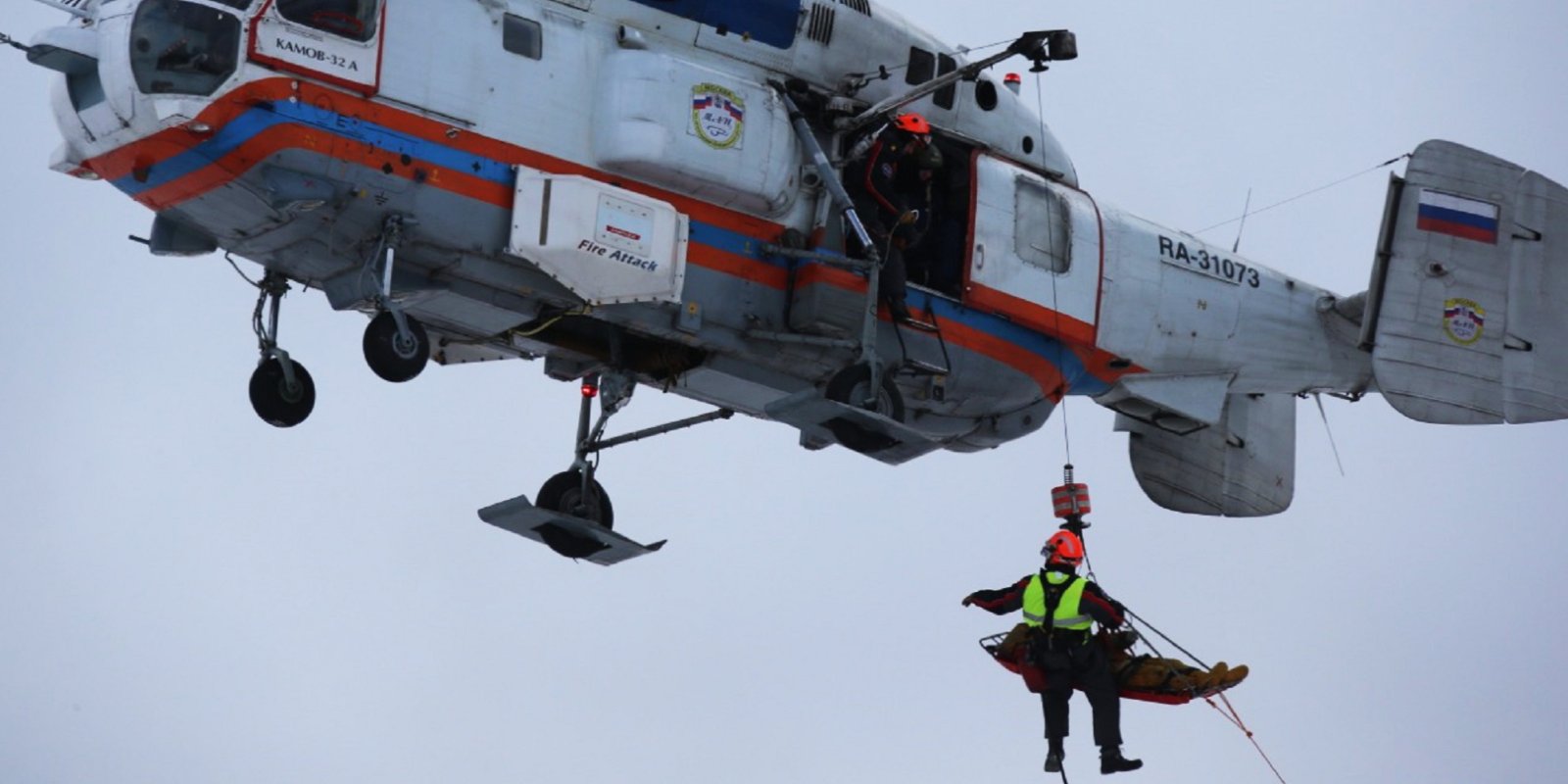 Московские спасатели с начала года спасли 327 человек