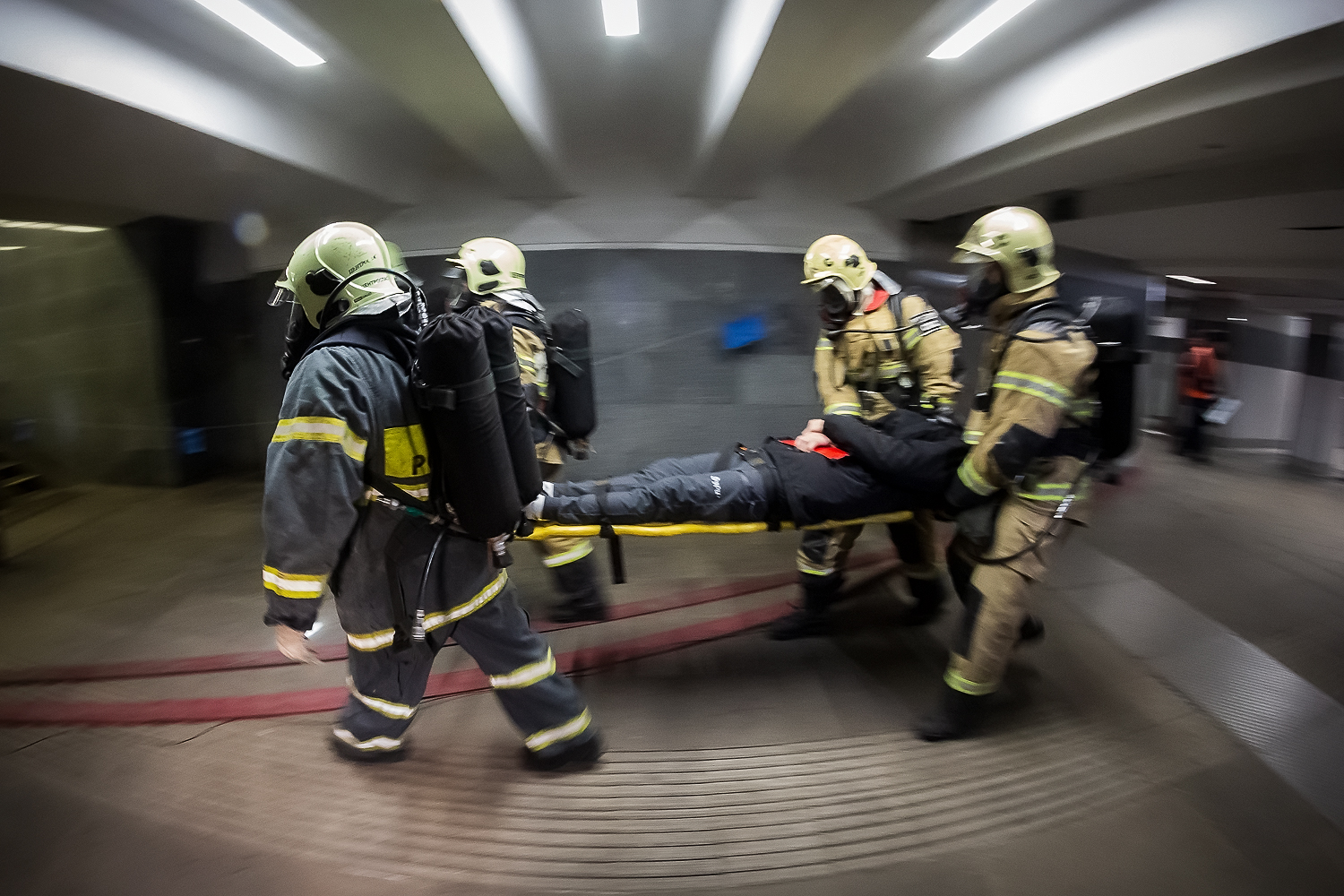 Условный пожар в поезде метро на перегоне «Ясенево-Новоясеневская»