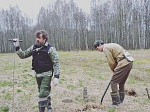 Ученики московской школы № 1354 искали в Тверских лесах останки погибших солдат Второй Мировой