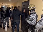 В Московском регионе полицейские пресекли деятельность аферистов, обманывавших пенсионеров под предлогом проверки водопроводных труб