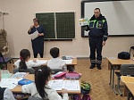 Сотрудники Госавтоинспекции приняли участие в школьном спортивном празднике по ПДД