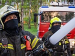 Пожарные и спасатели столицы в майские праздники спасли 6 человек и оказали помощь 158 пострадавшим