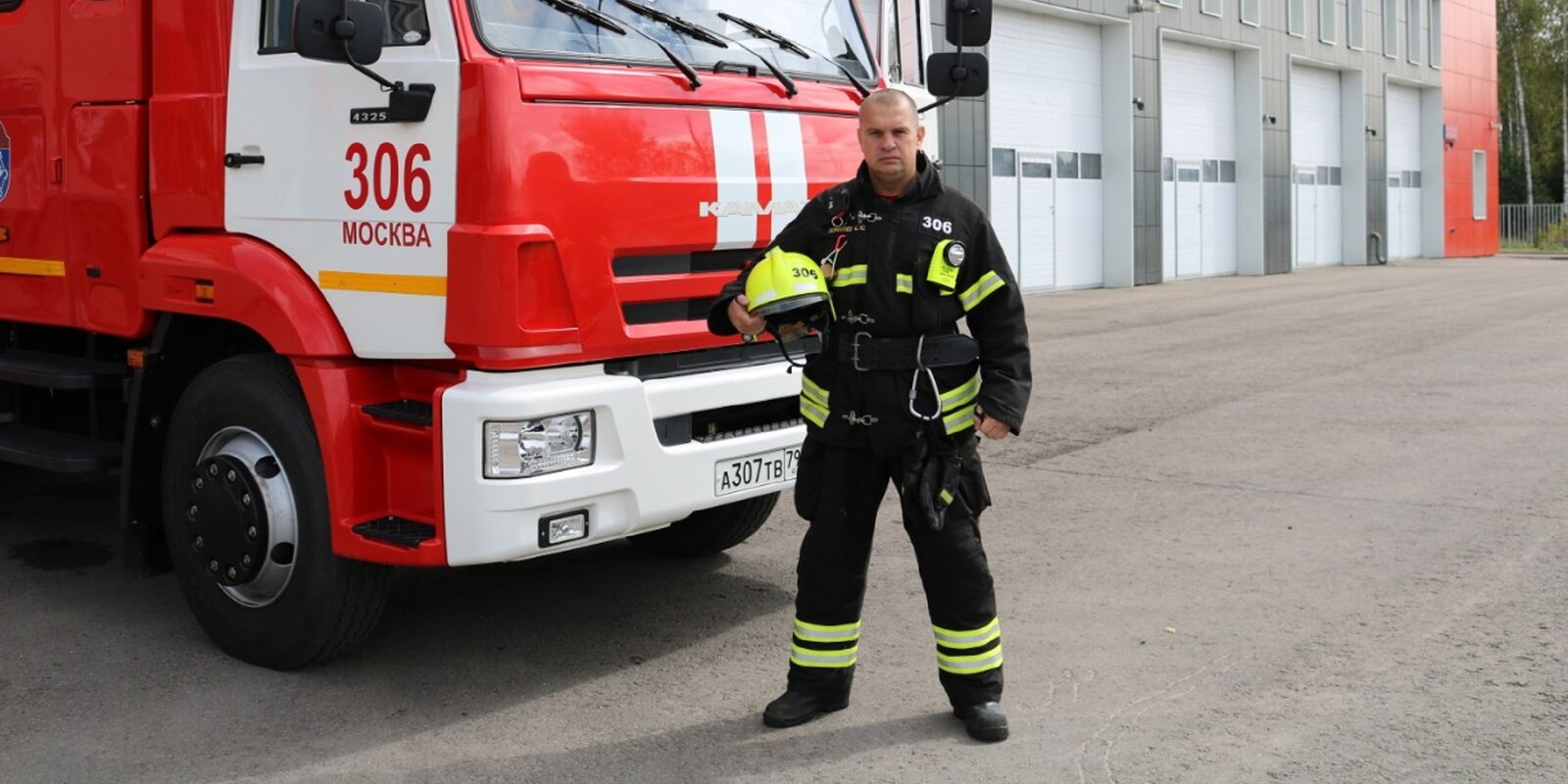 Специалист Пожарно-спасательного центра стал призером соревнований по силовым видам спорта