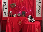 В китайский Новый год в школе №1354 прошло шествие Зеленого Дракона и спектакль «Репка» на китайском