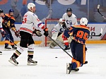 Хоккейный матч прошел в рамках празднования Дня Государственного флага Российской Федерации